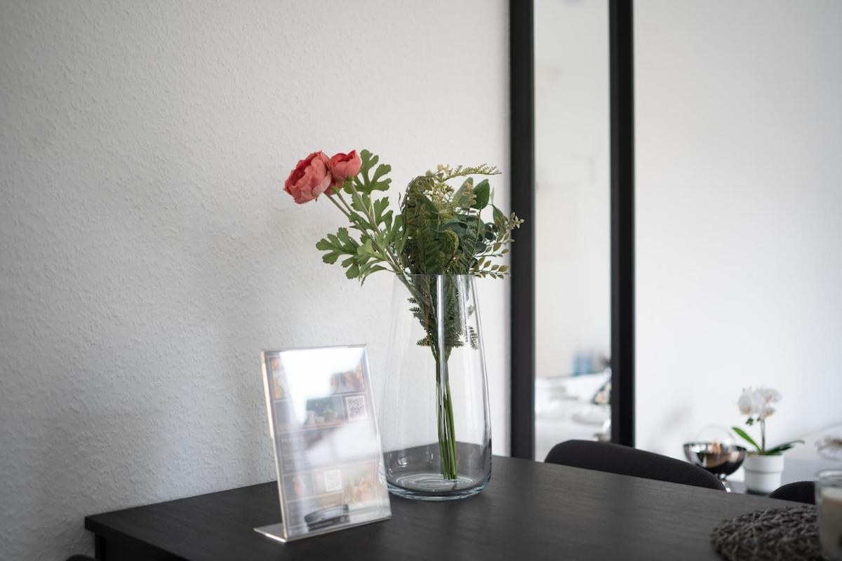 Modernes City-Studio Universitaet Koblenz Koblenz  Kültér fotó